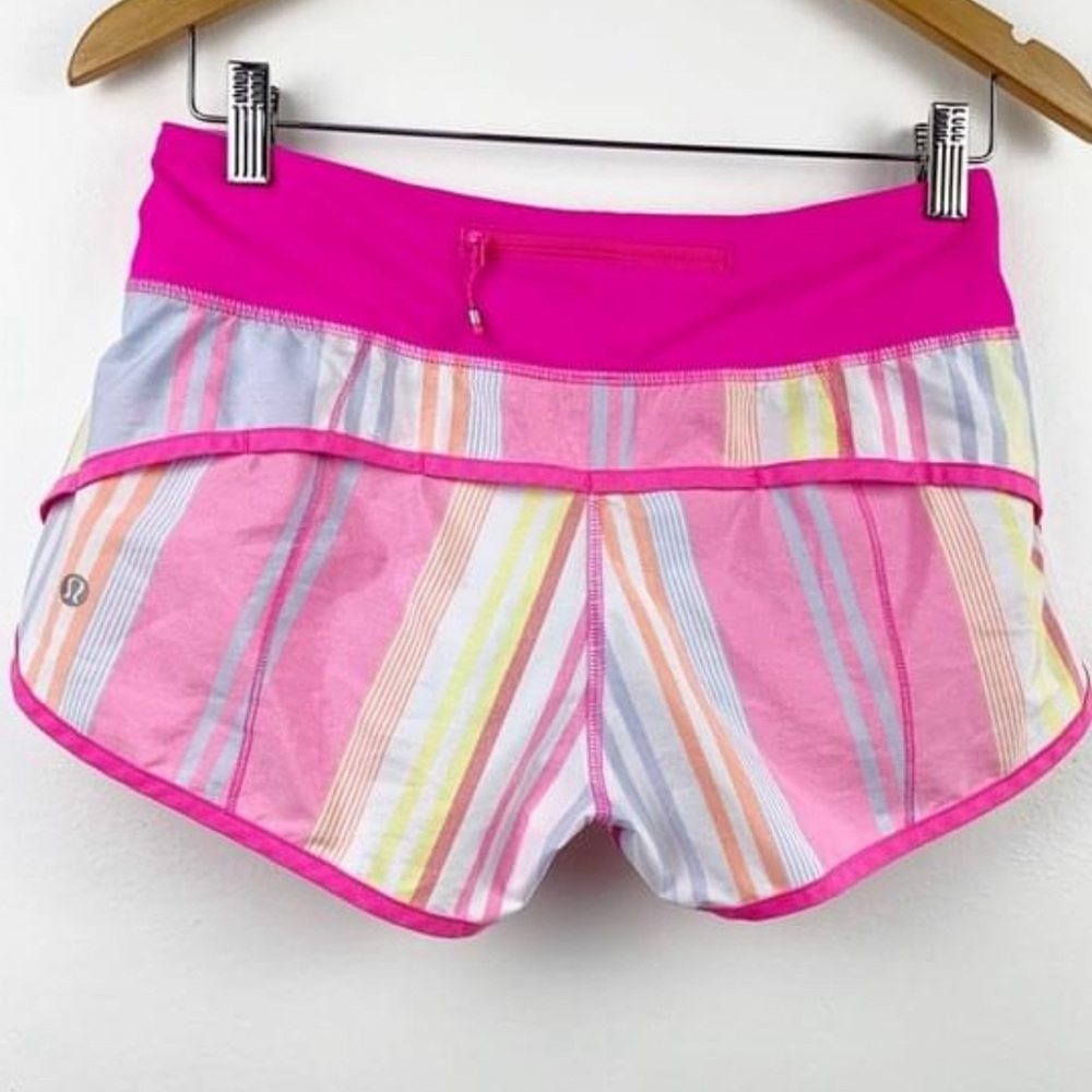 Vintage Lululemon Run: Speed Shorts Groovy Stripe Raspberry Glo Light/Po…